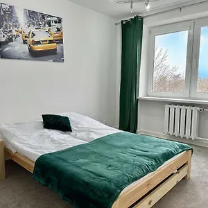 Apartament Stadion - Duzy Blisko Stadionu Narodowego W Warszawie. Polska
